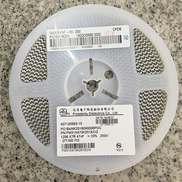 贴片高压电容1206473K250V